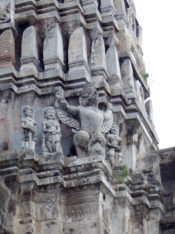 Chedi detail